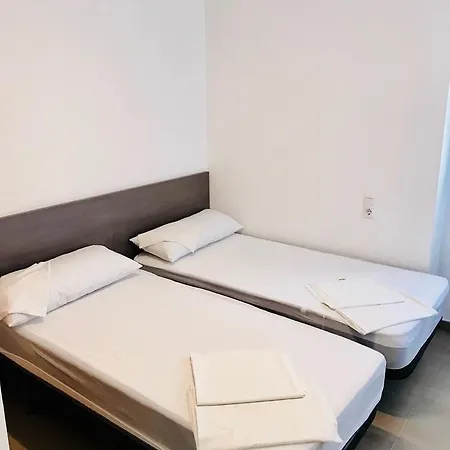 Deluxe Benicasim
